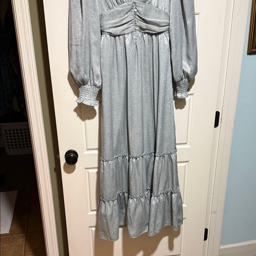 Altar'd State sage green Stevie satin maxi V-Neck Midi Dress with Puff Sleeves - Picture 4 of 9